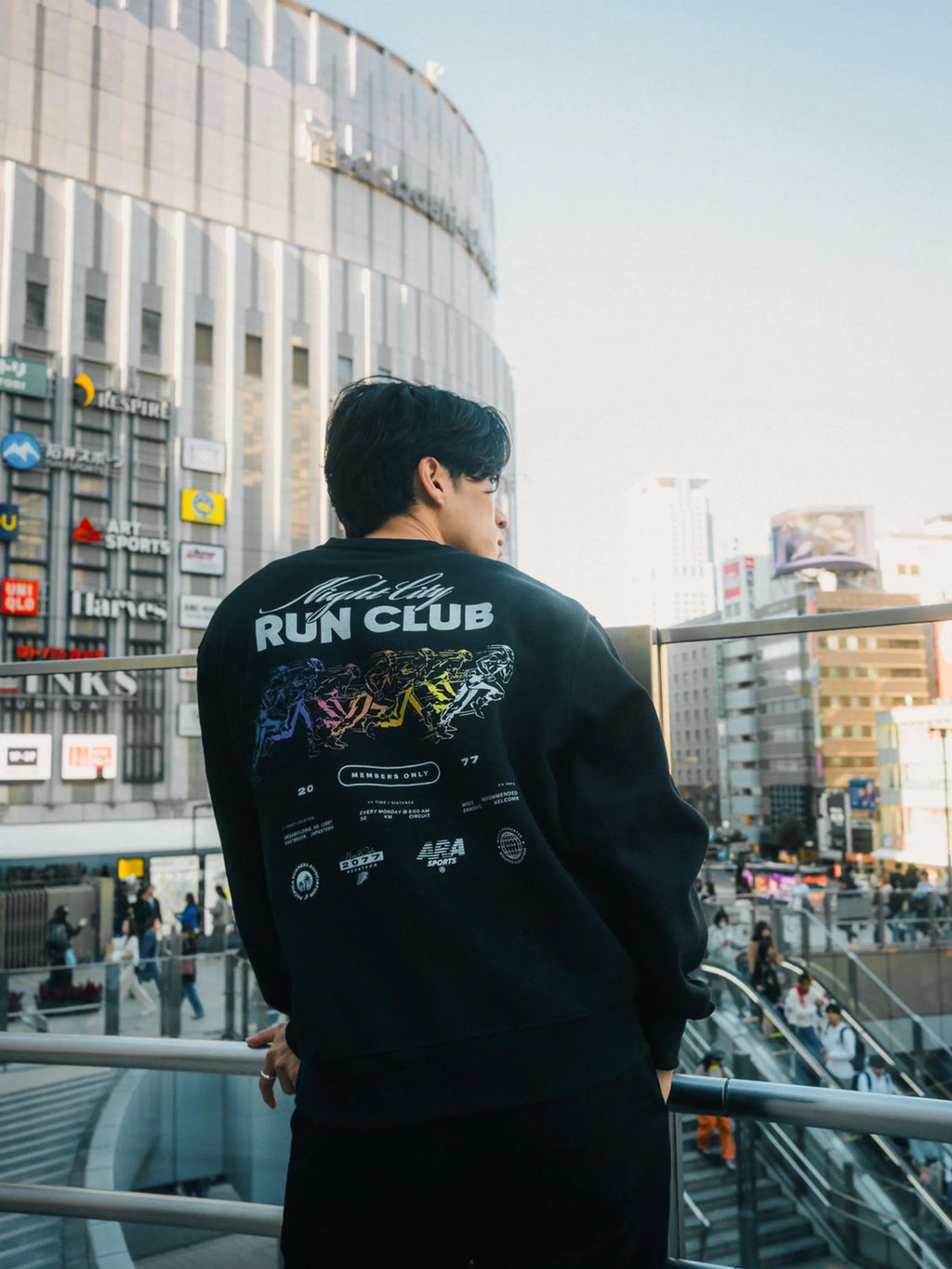 Run Club Box Crewneck - Black