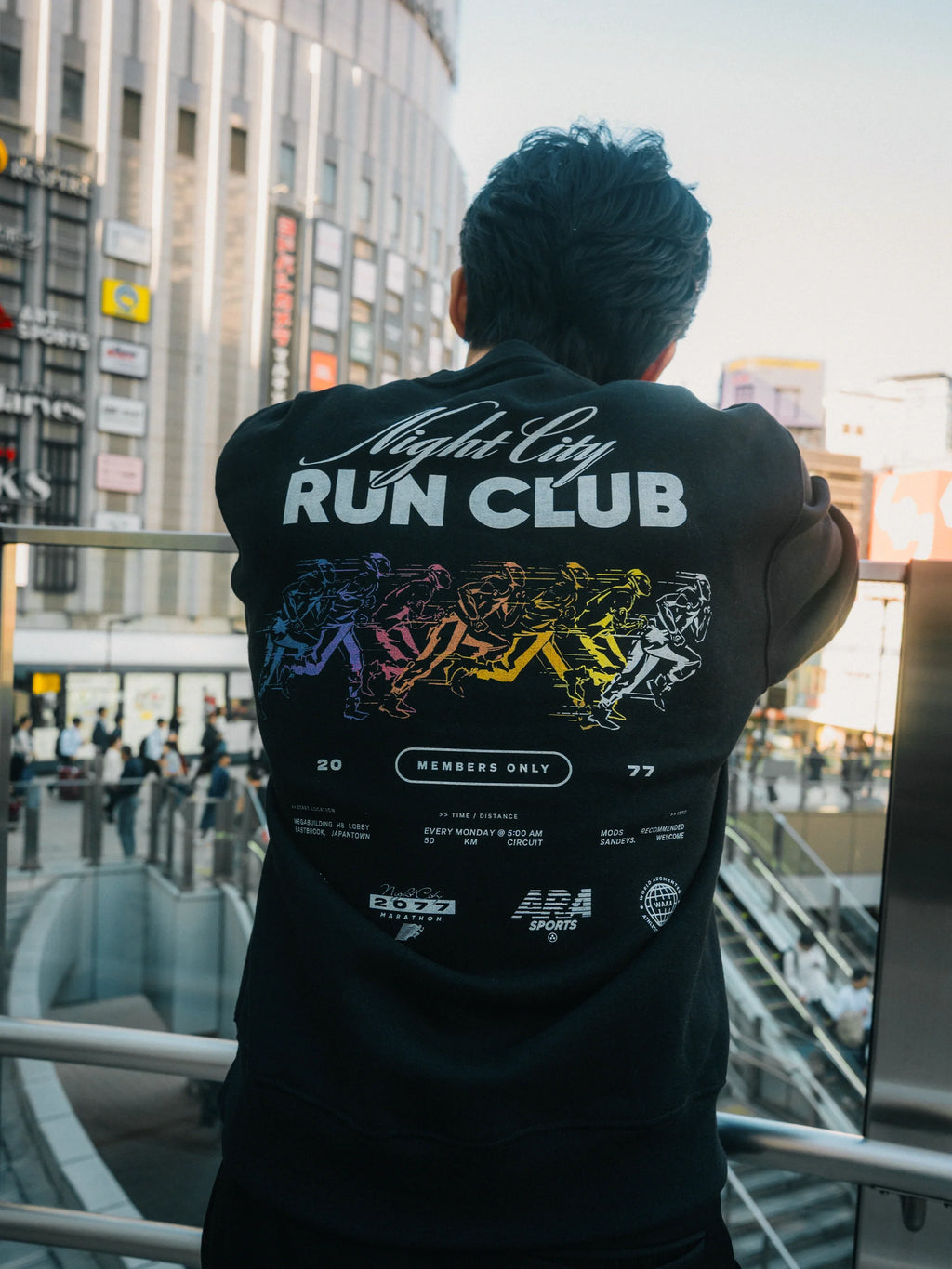 Run Club Box Crewneck - Black